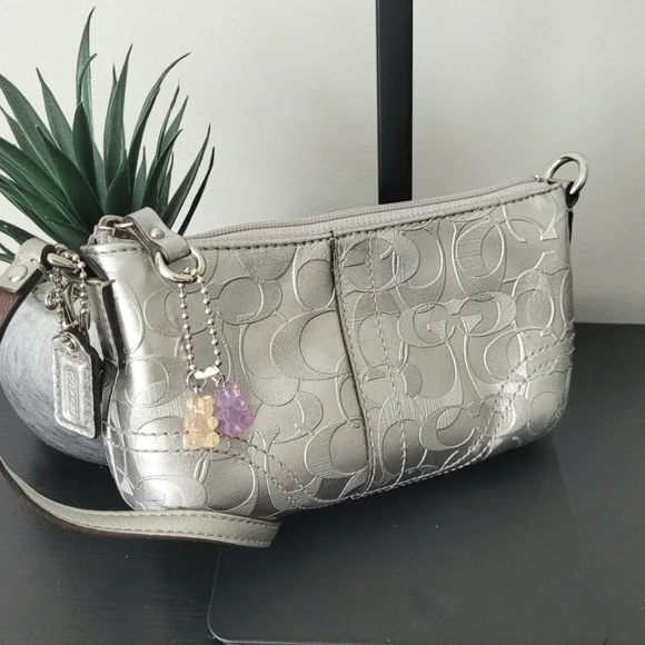 Coach Silver Wristlet Bag - Picture 4 of 5